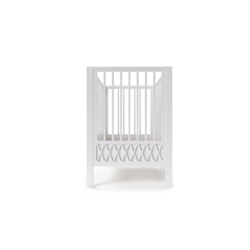 Cam Cam nostalgisches Baby- und Juniorbett 'Harlequin' rundum Gitterstäbe in weiß 60x120cm