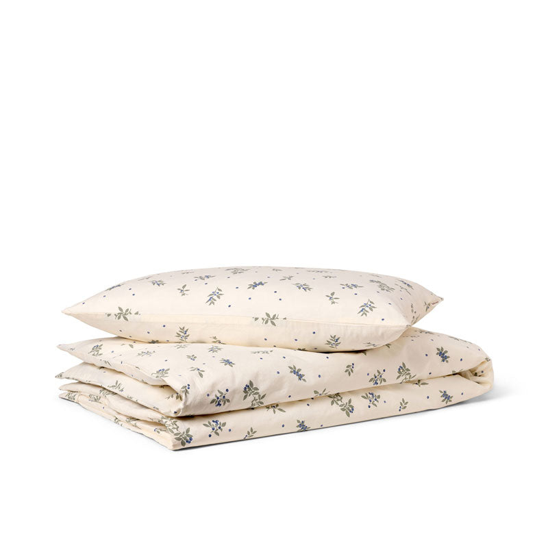 Dear April Juniorbettwäsche 'Blueberries' 100x135cm