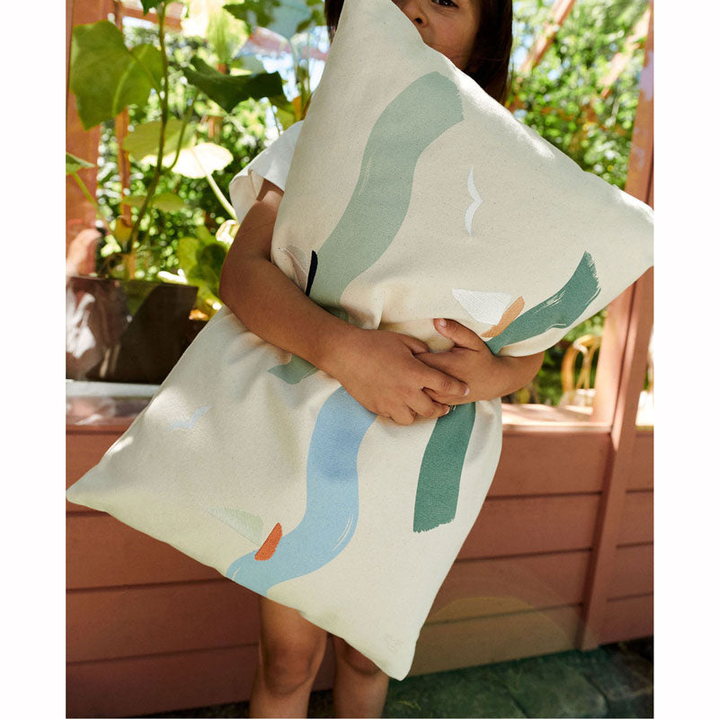 Dear April Besticktes Kissen in 'Big Waves' 40x60cm