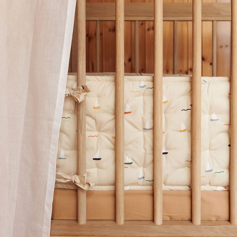 Dear April Bettnestchen 'Pond Boats'