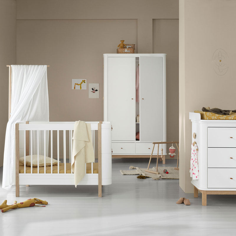 files/Oliverfurniture_041425_041351_041365_0b52de39-8483-4b83-b026-9b0cfe052eb9.jpg