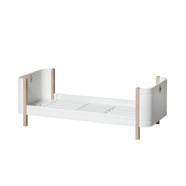 Oliver Furniture Wood Mini+ Babybett inklusive Umbauset Juniorbett 0-9 Jahre weiß/Eiche