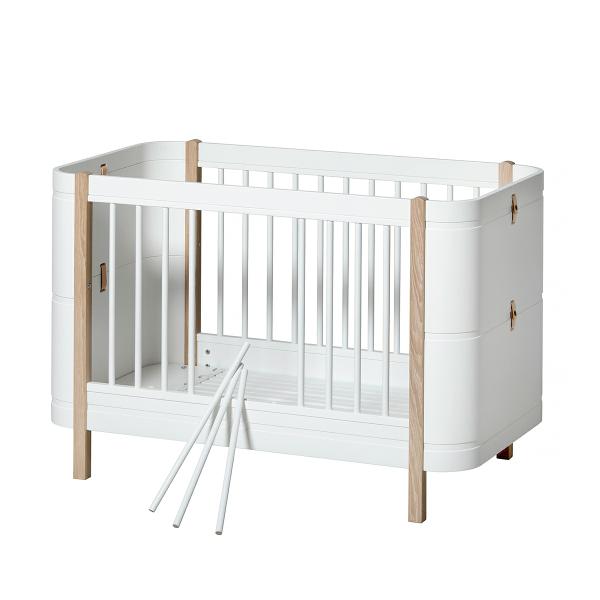 Oliver Furniture Wood Mini+ Babybett inklusive Umbauset Juniorbett 0-9 Jahre weiß/Eiche