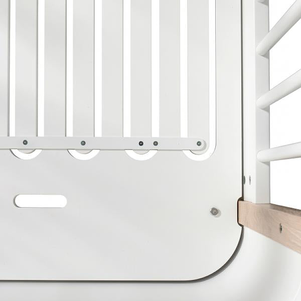 Oliver Furniture Wood Mini+ Babybett inklusive Umbauset Juniorbett 0-9 Jahre weiß/Eiche