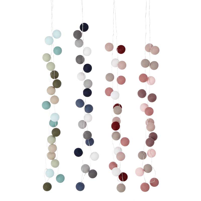 LIFETIME Lichterkette mit Baumwollkugeln Cosy Pink - mit Stecker