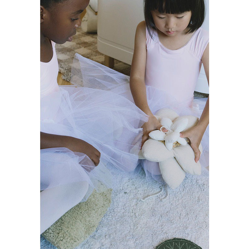 Lorena Canals "Swan Lake" waschbarer Spielteppich 'Swan Lake' 130x170cm