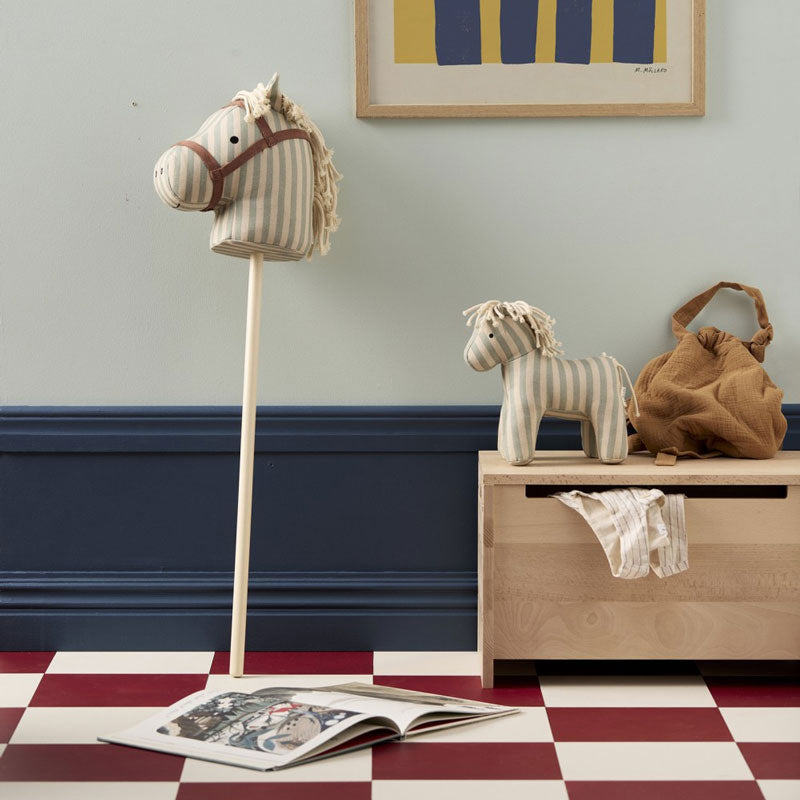 Kids Concept Steckenpferd Sam 89cm