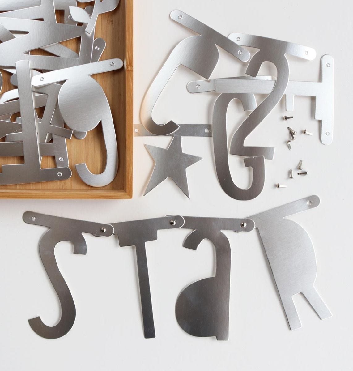 A Little Lovely Company Letter banner silber - 147 Buchstaben