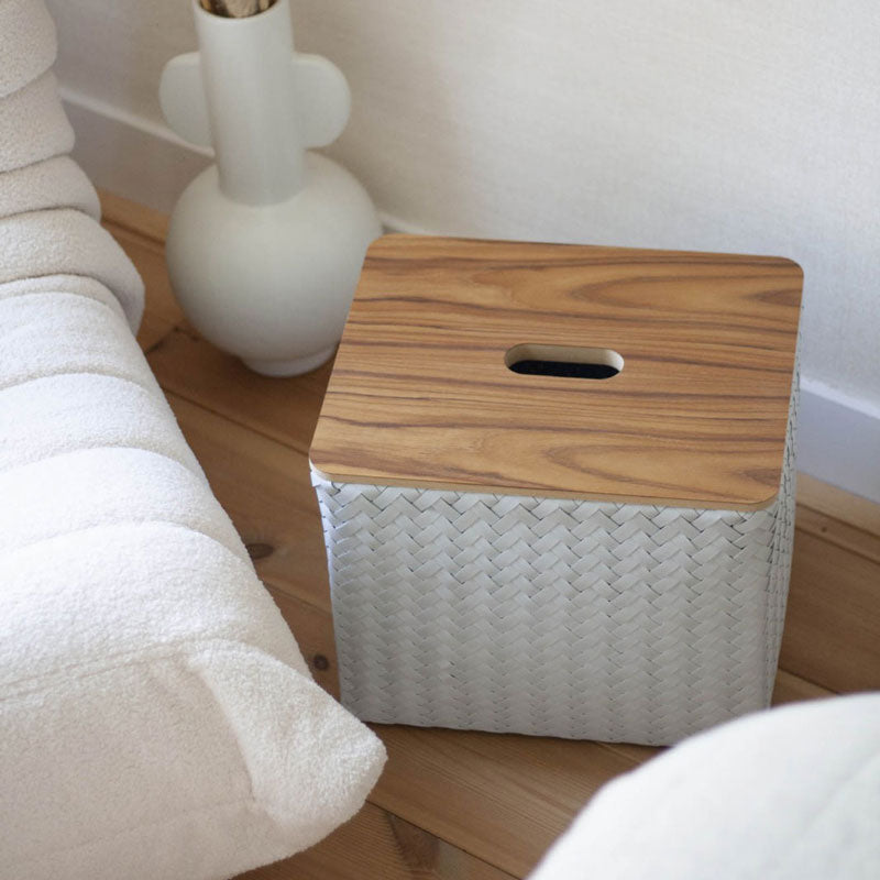 Handed By Grand - Aufbewahrungskorb 'Popular' mit Holzdeckel 30x39x33 cm in white