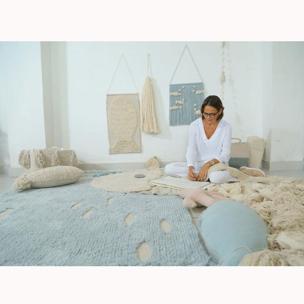 Lorena Canals waschbarer Teppich 'Ocean Shore' in hellblau/ 120x190cm