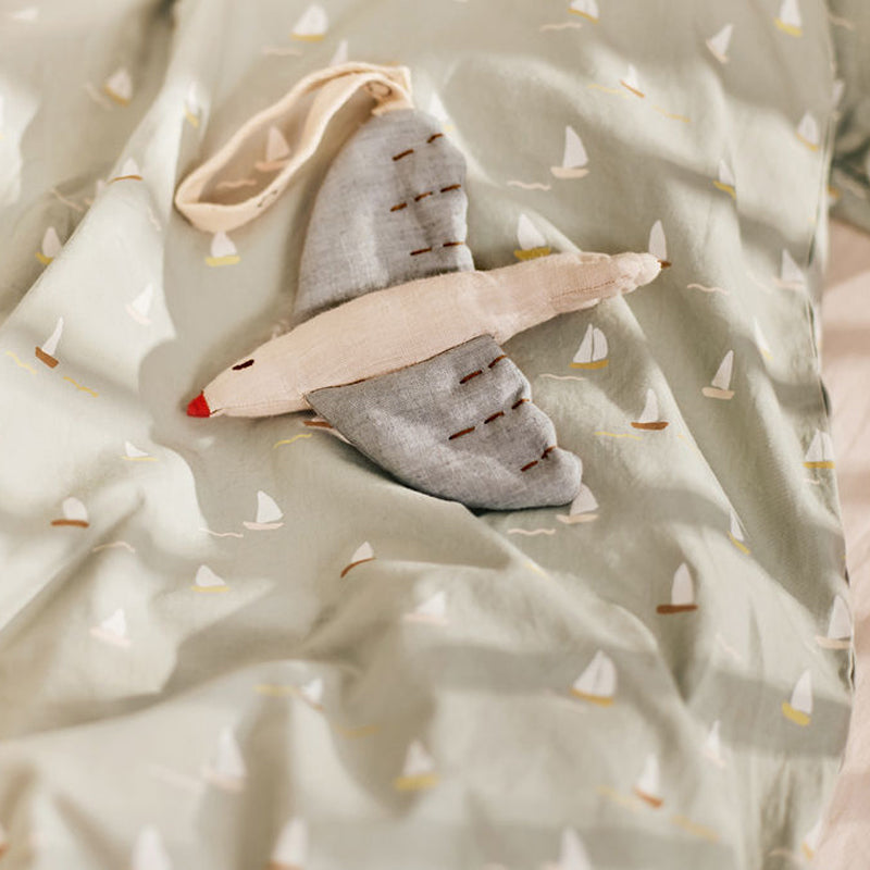 Dear April Juniorbettwäsche in 'Sailboats' 100x135cm