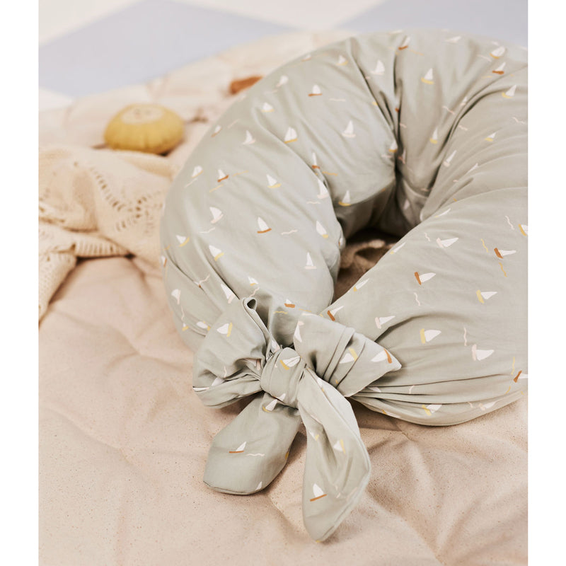 Oliver Furniture 'Dear April' Stillkissen mit langen Bändern in 'Sailboats'