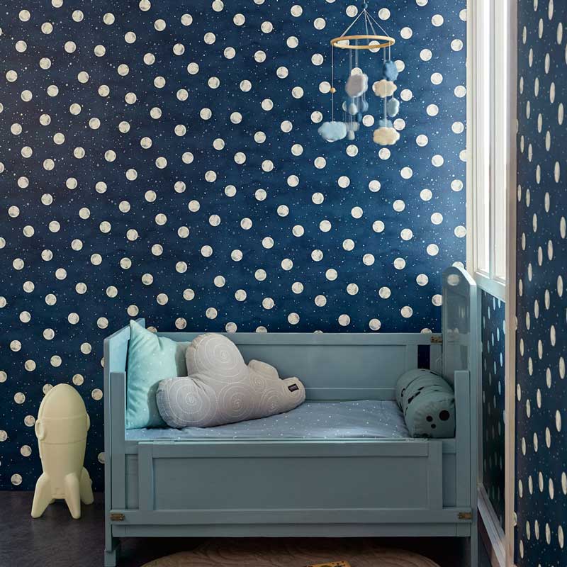 Eijffinger Mini Me nachtleuchtende Vliesapete Mond in dunkelblau-weiß-silber