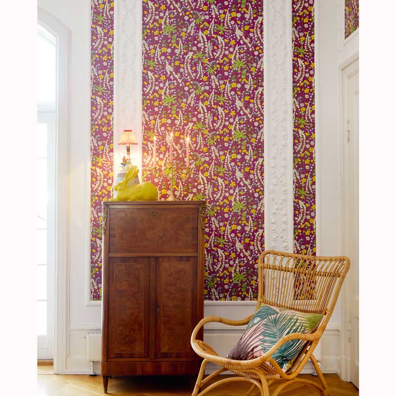 Eijffinger Rice "Everyday Magic two" Tapete Blumenwiese in rot