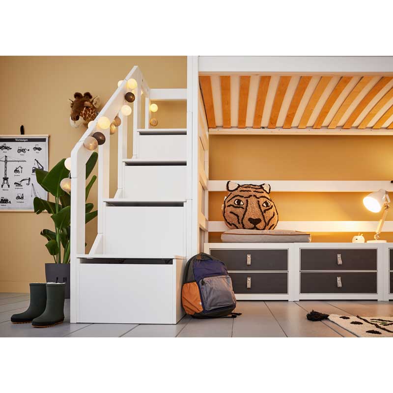 LIFETIME Hochbett mit Treppe, Höhe 177cm in 90x200cm in weiß