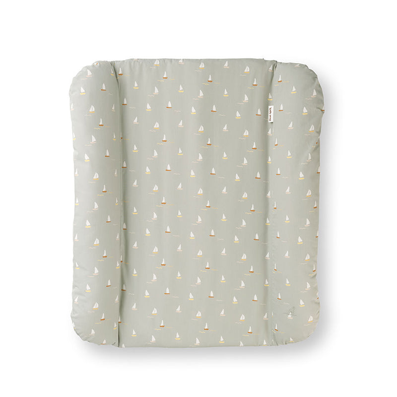 Oliver Furniture 'Dear April' Großes Wickelkissen in 'Sailboats' 65x74cm