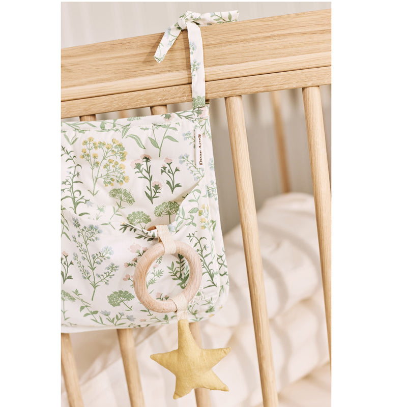 Dear April Betttasche in 'Summer Flowers'