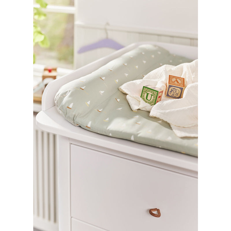 Oliver Furniture 'Dear April' Großes Wickelkissen in 'Sailboats' 65x74cm