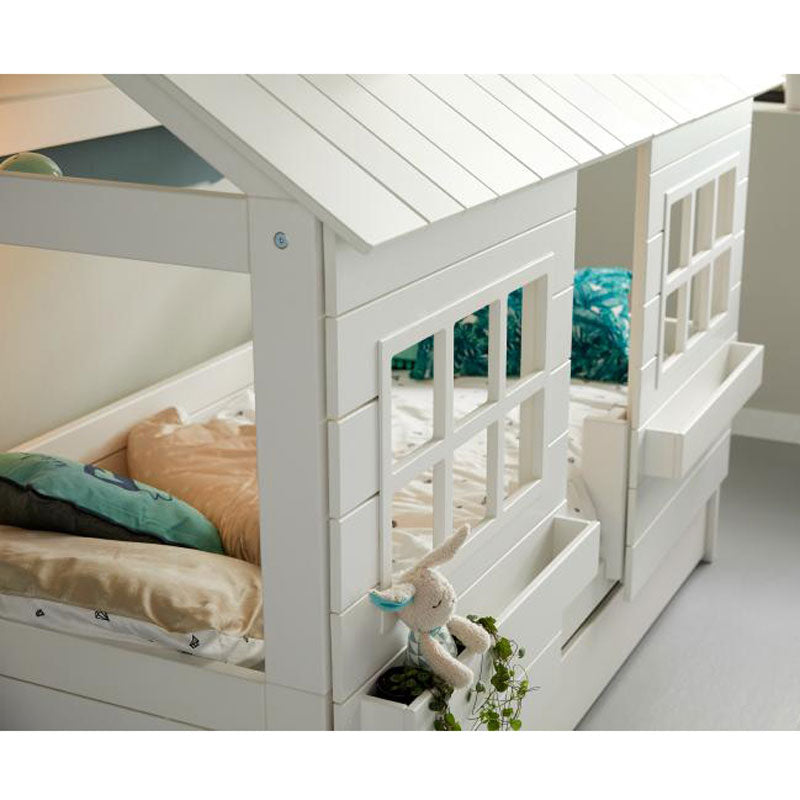 Lakehouse-Bett in flach