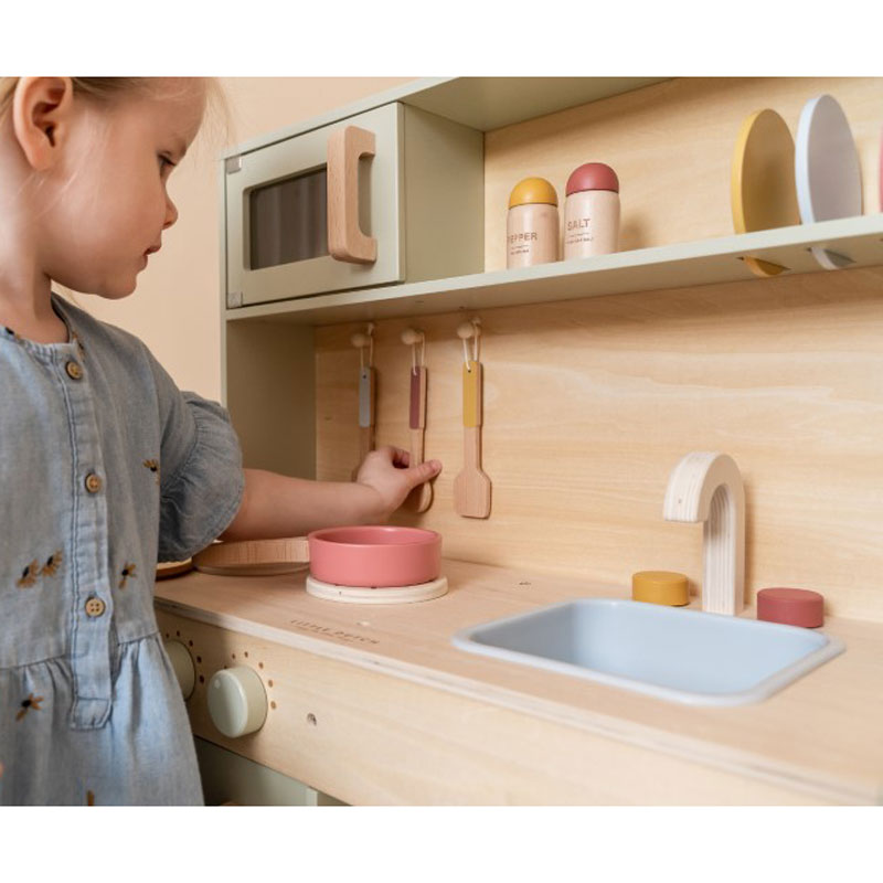 Little Dutch Kinderspielküche aus Holz inkl. Zubehör in mint