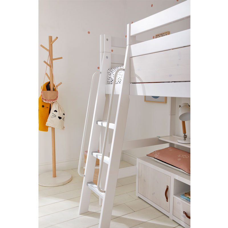 LIFETIME Hochbett 152cm mit schräger Leiter in weiß oder white wash