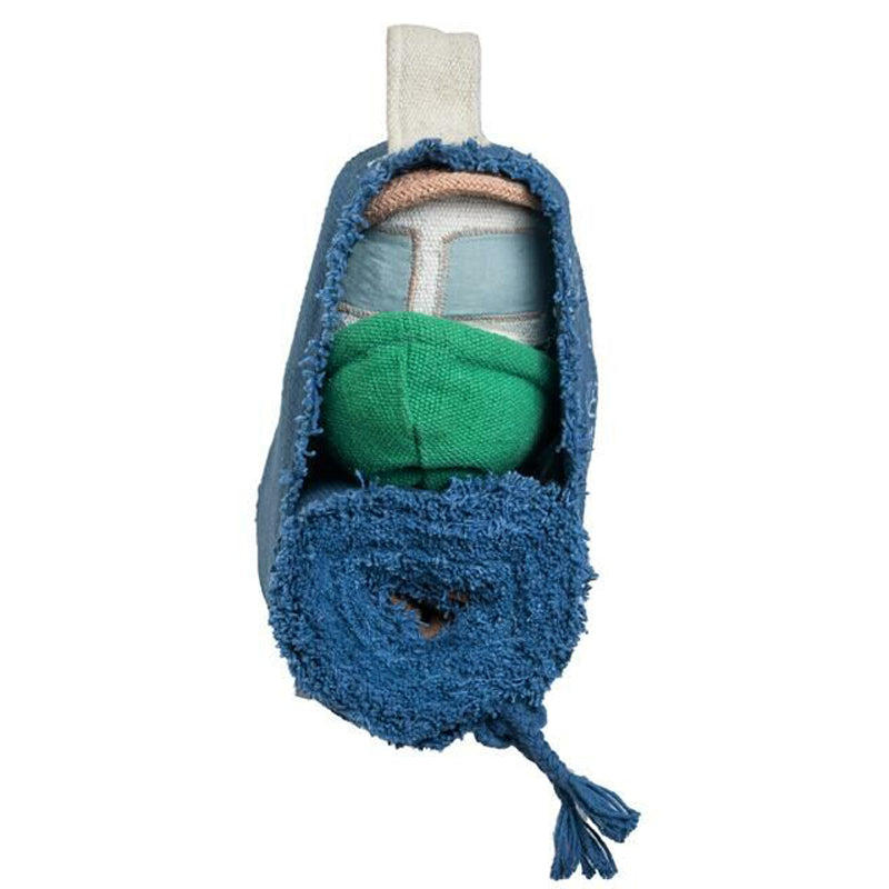 Lorena Canals Ride & Roll 'Clean Up Boat'