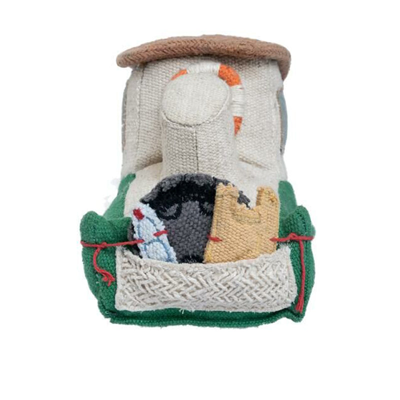 Lorena Canals Ride & Roll 'Clean Up Boat'