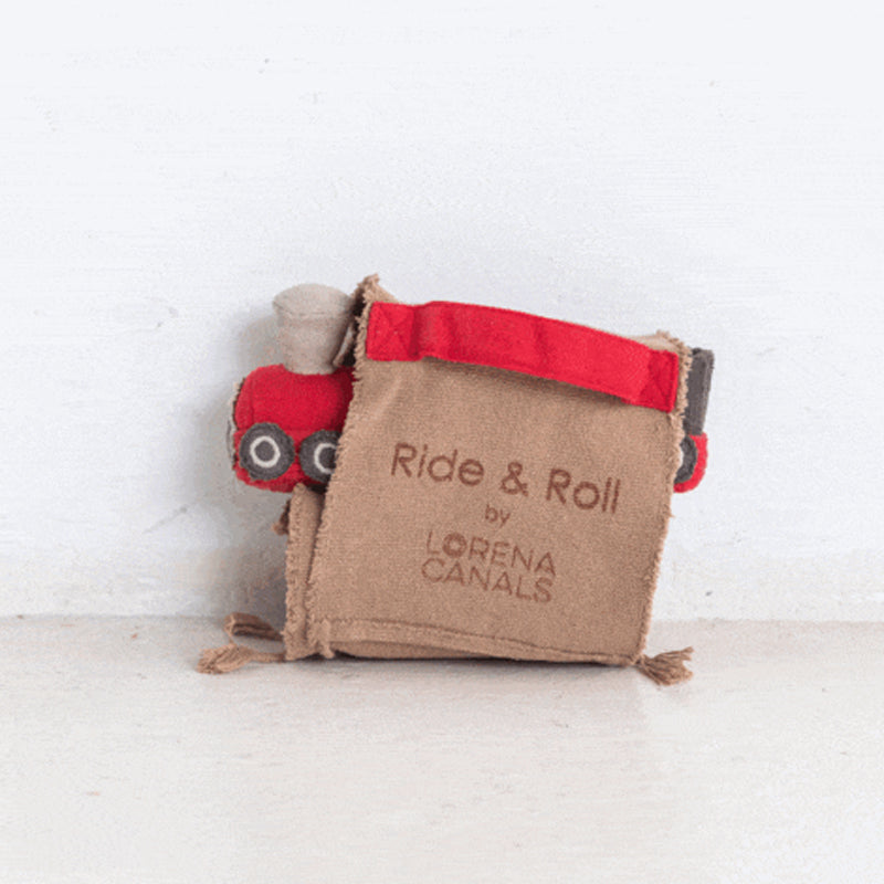 Lorena Canals Ride & Roll 'Train'