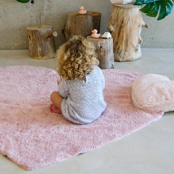 Lorena Canals waschbarer 2in1 Teppich PUFFY LOVE  Herz mit Kissen in rosa 160x180cm