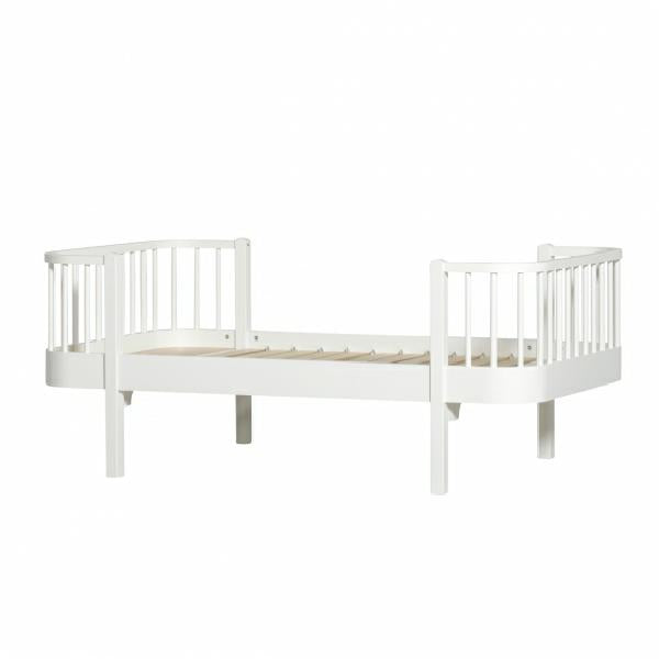 Oliver Furniture Wood Original Junior- und Kinderbett in 90x160cm in weiß