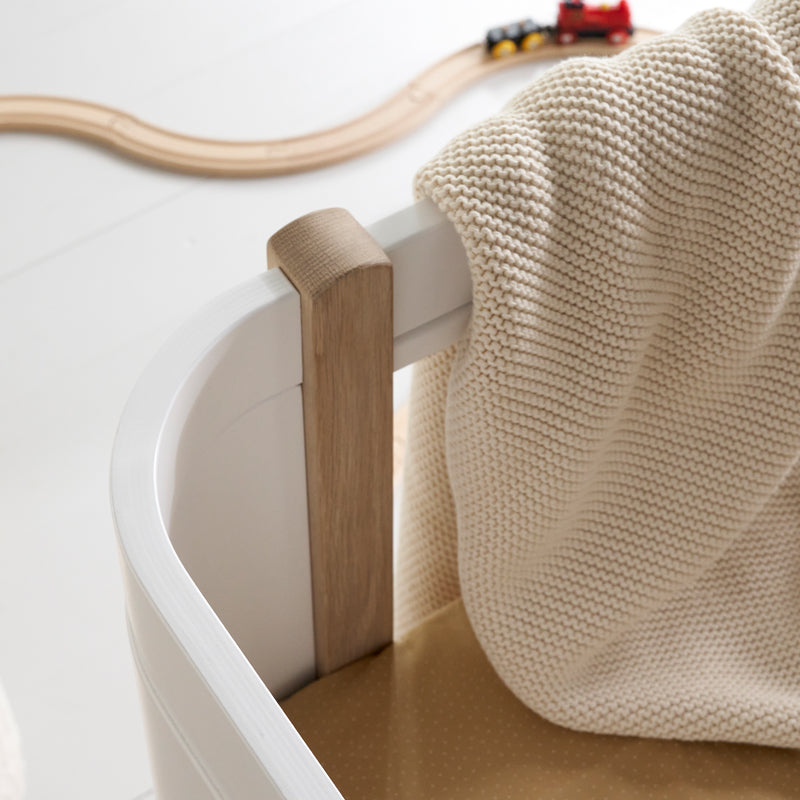 Oliver Furniture Wood Mini+ Babybett exklusive Umbauset Juniorbett 0-9 Jahre weiß/Eiche