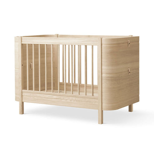 Oliver Furniture Wood Mini+ Babybett inklusive Umbauset Juniorbett 0-9 Jahre eiche
