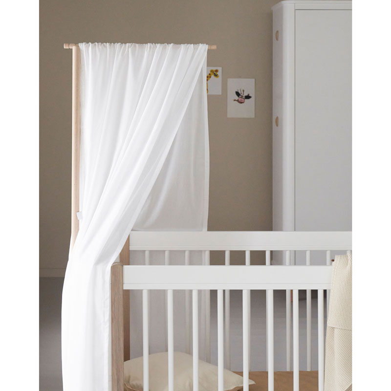 Oliver Furniture Wood Mini+ Babybett inklusive Umbauset Juniorbett 0-9 Jahre weiß/Eiche