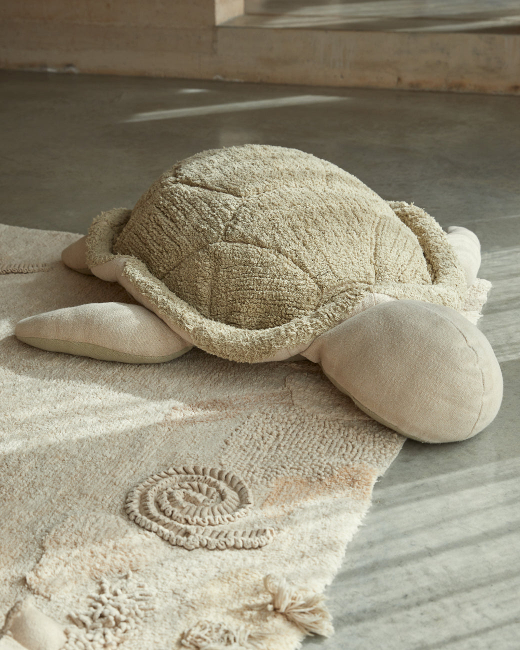 Lorena Canals Pouf 'Mrs. Turtle' 20x115x85 cm