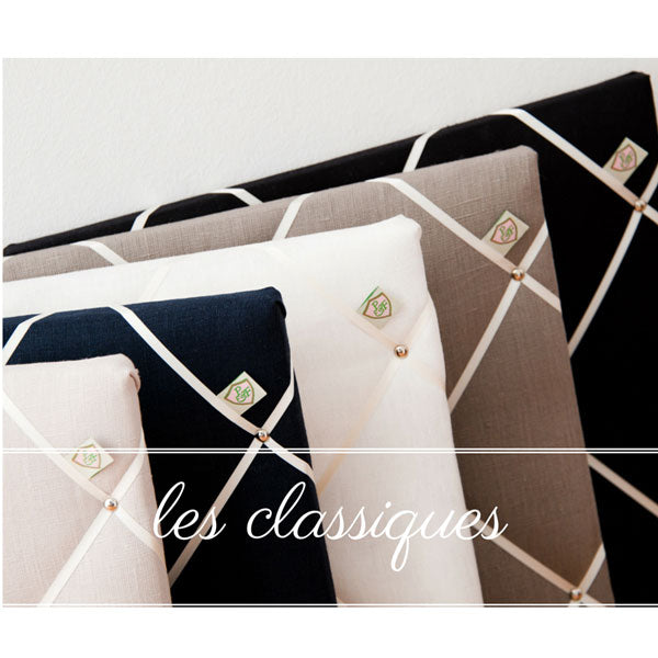 Paula&Ferdinand Memoboard Pinwand Leinen dunkelblau mit weißem Band