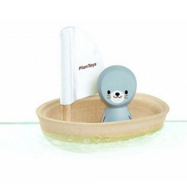 Plantoys Badespielzeug aus Holz Segelboot mit Robbe ca. 13cm