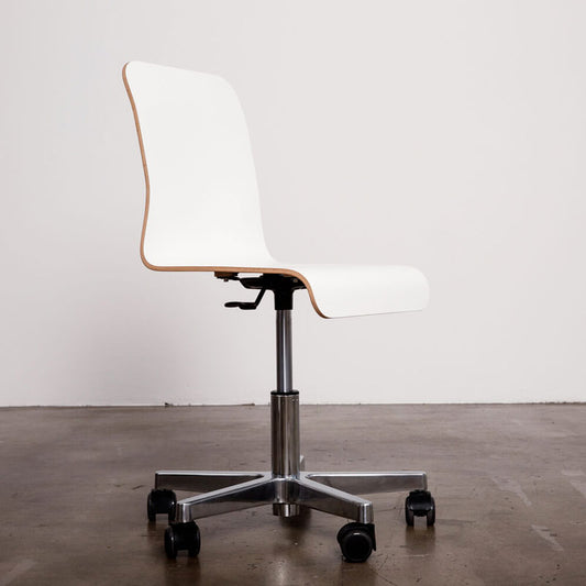 Growing Table by Pure Position