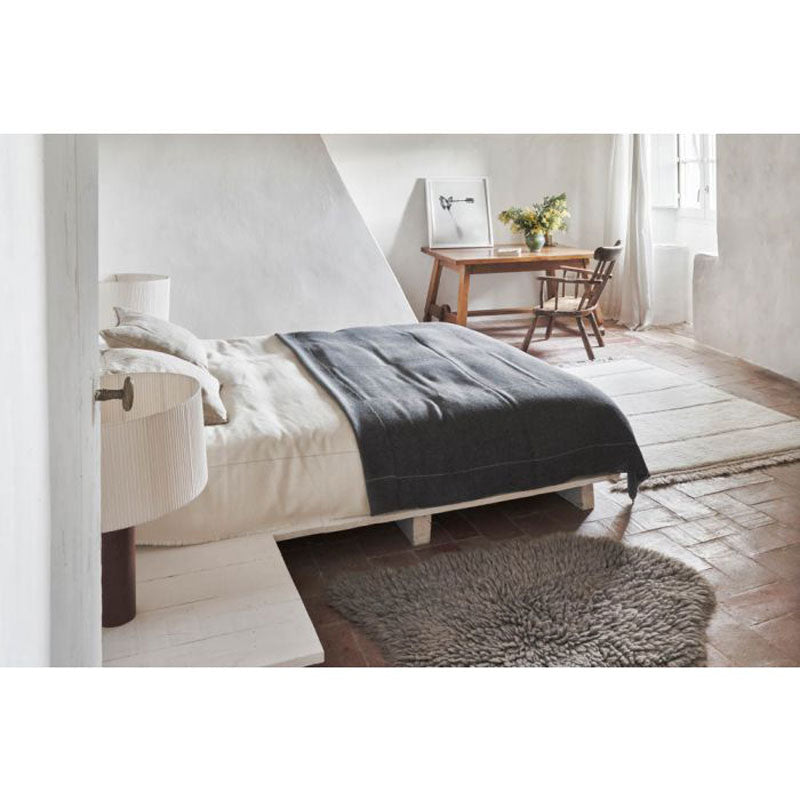 Lorena Canals waschbarer Teppich 'Woolable Rug Woolly' in sheep grey 75x110cm