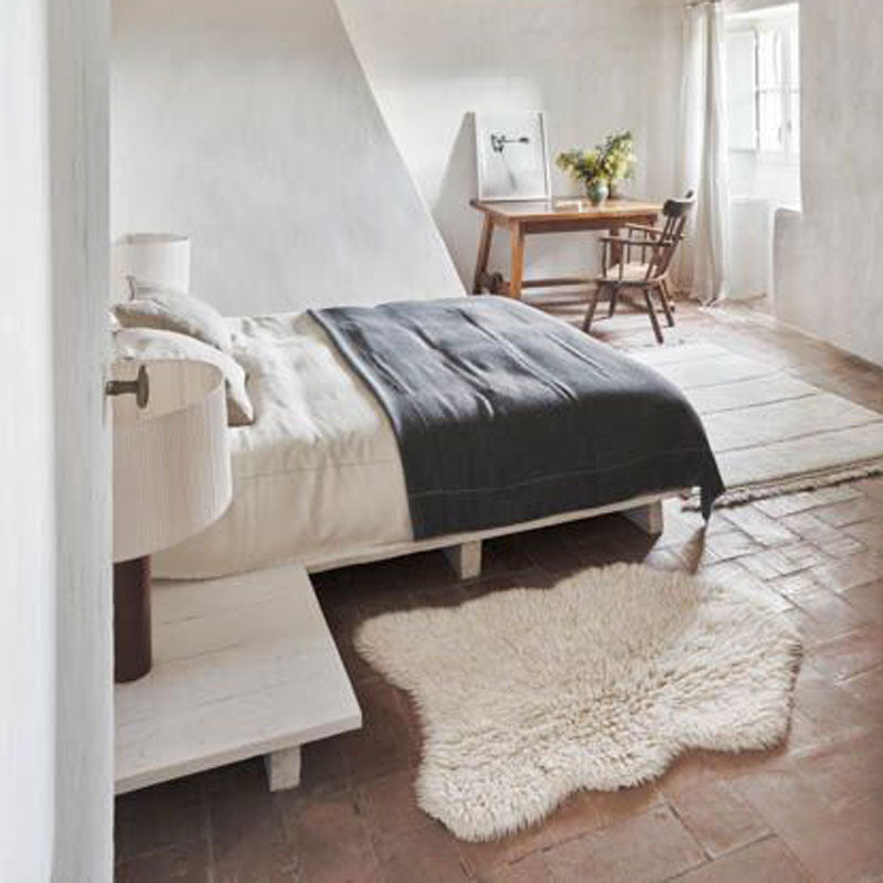 Lorena Canals waschbarer Teppich 'Woolable Rug Woolly' in sheep white 75x110cm